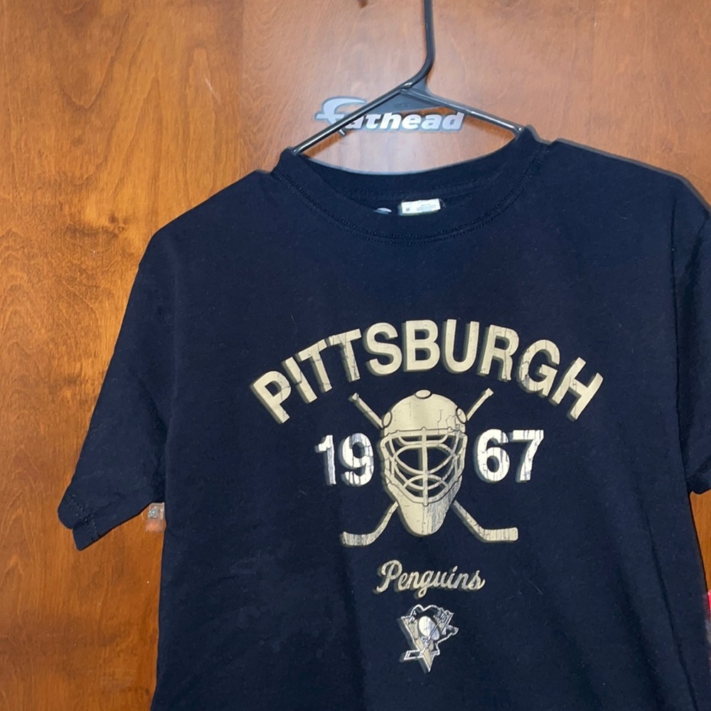 Pittsburgh Penguins Est. 1967 retro t shirt